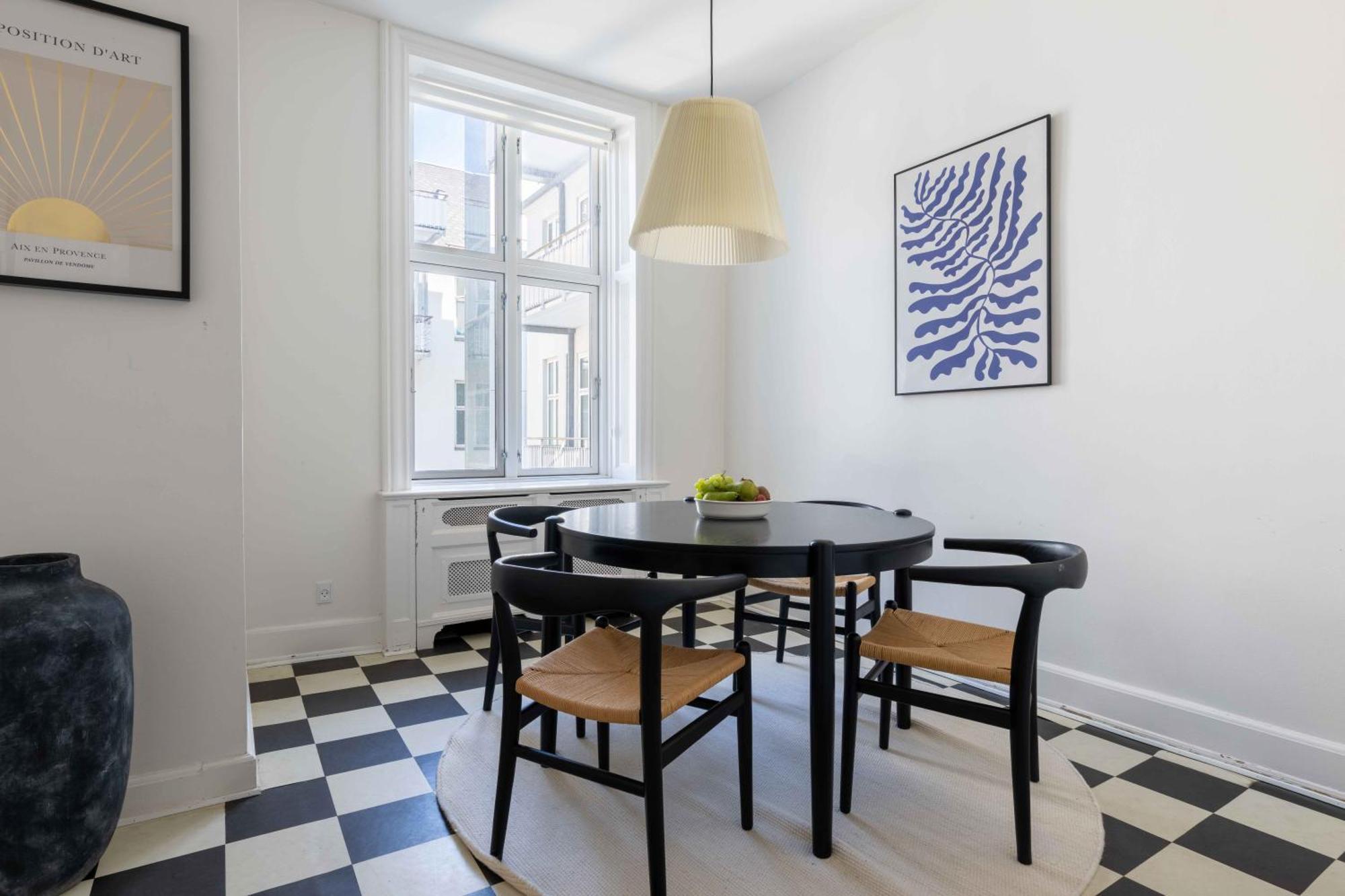 Lejlighed Lovely 3br Manor 5 Min From Tivoli Gardens *